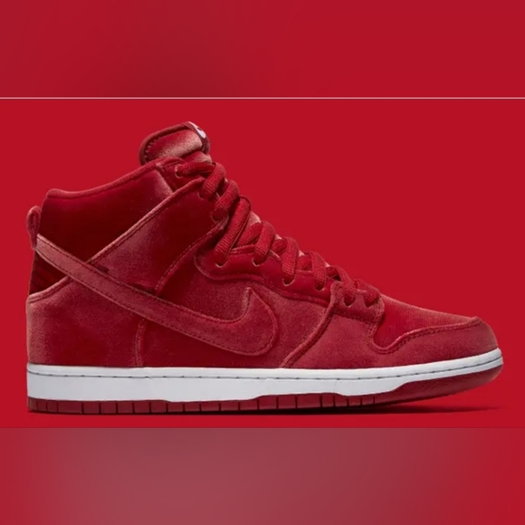 Red Velvet Nike Dunks High Size 10mens - Picture 2 of 5